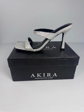 AKIRA Ramiro Silver Heels ✨ Strappy Metallic Stiletto Sandals Size 7 & 7.5 NIB